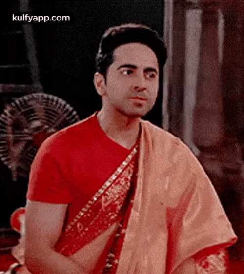 Ayushmann Khurrana.Gif GIF