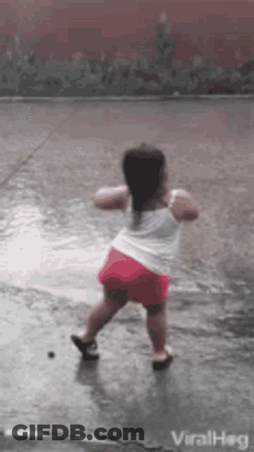 Bailando Small Girl Dancing In Rain GIF
