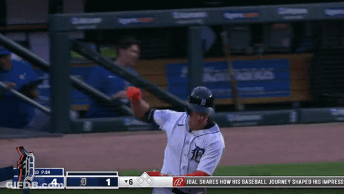 Baseball Game Score 1 To 4 GIF