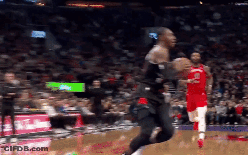 Basketball Game In Front Of Crowd GIF