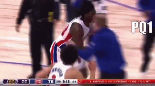 Basketball Game Score 78-66 GIF