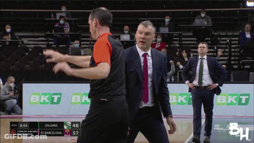 Basketball Game Zalgiris Vs FC Barcelona GIF