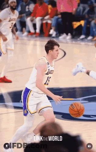 Basketball Player Dribbling Number 15 GIF