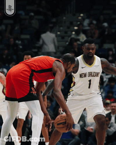 Basketball Player In Memphis Jersey On Yellow Court GIF