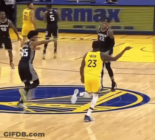Basketball Player In Yellow Jersey 23 Running GIF