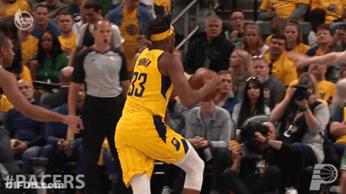 Basketball Player In Yellow Jersey Number 33 GIF