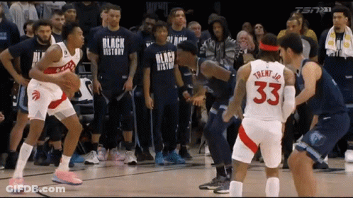 Basketball Player Number 33 GIF