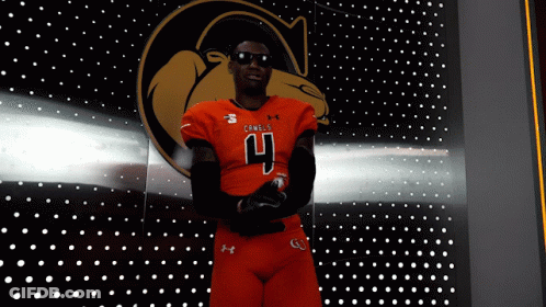 Basketball Player Number 4 Jersey On Court GIF