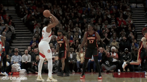 Basketball Player Wearing Number 17 GIF