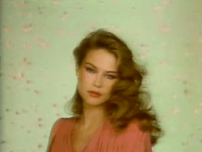 Beautiful Fashion 80S GIF