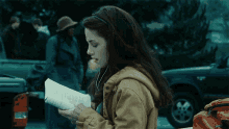 Bella Swan Just Reading Studying GIF