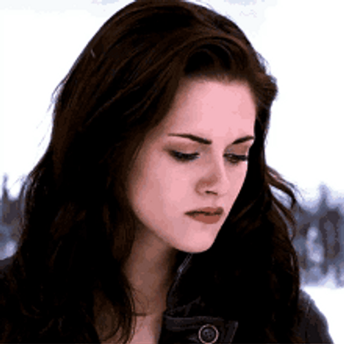 Bella Swan Up And Down Look Angry Mad GIF