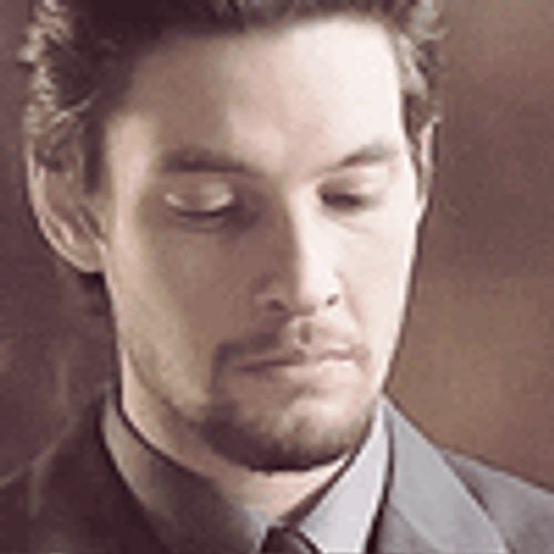 Ben Barnes Looking Up GIF