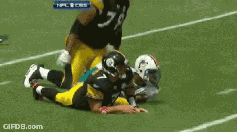 Ben Roethlisberger Laying In Court GIF