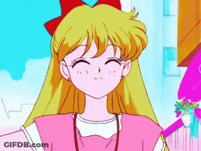Besitos Sailor Venus Flying Kiss GIF