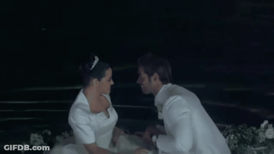 Besos De Buenas Noches Amor GIF