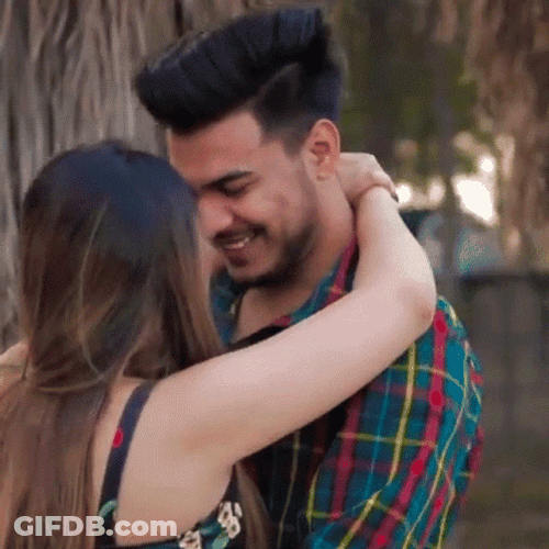 Besos Romanticos GIF