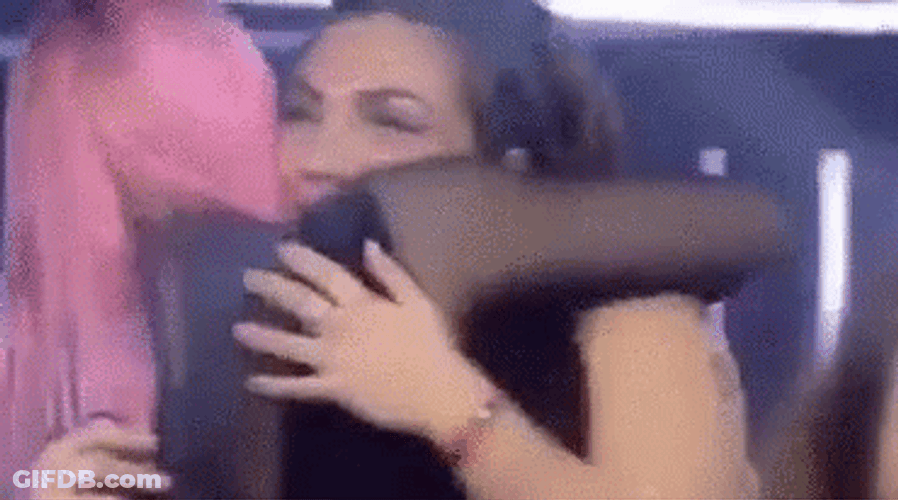 Besos Y Abrazos GIF