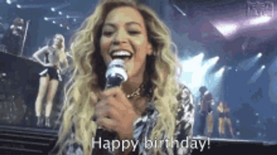 Beyonce In Her Concert Singing Happy Birthday GIF
