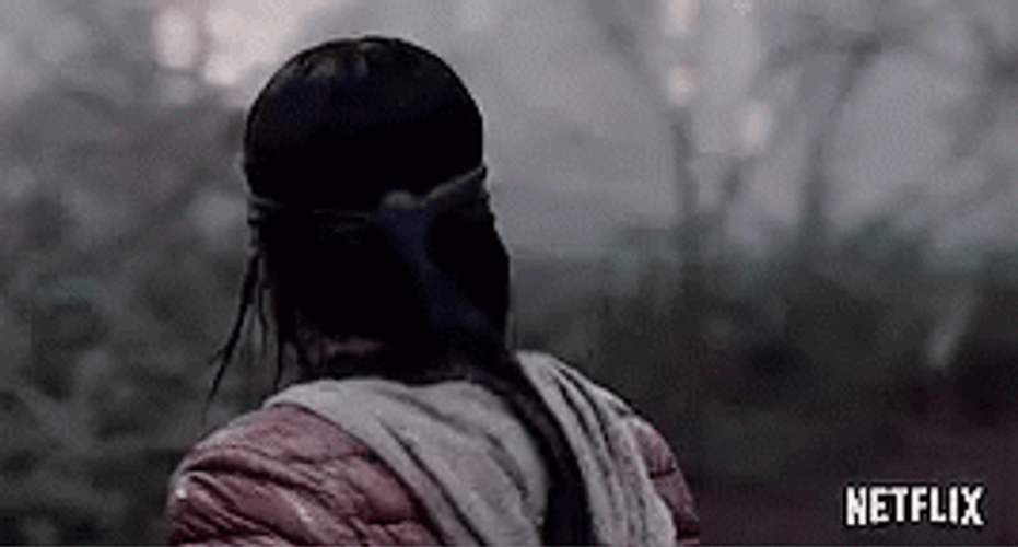 Bird Box Sandra Bullock Blind Fold GIF