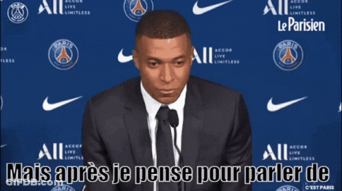 Black And White Man In Suit And Tie Zemmourland Il A Changé GIF