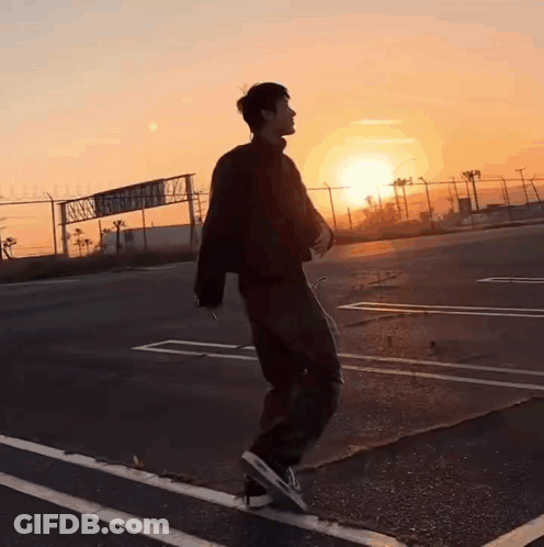Black And White Soccer Player In Cazoo Jersey GIF