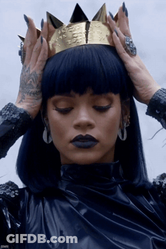 Black And White Woman With Necklace Get In Voice Call GIF