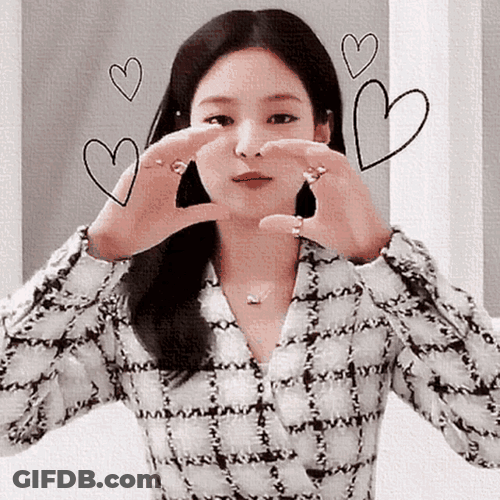 Blackpink Jennie Kim Hand Hearts GIF