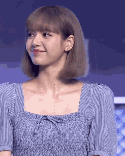Blackpink Lisa GIF