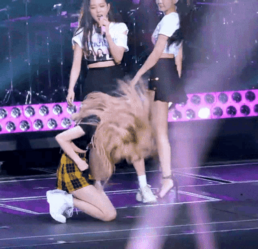 Blackpink Rose Head Bang GIF