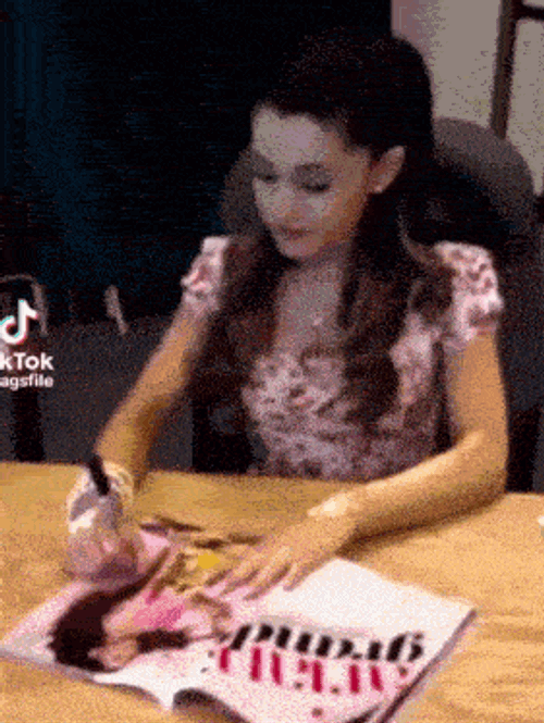 Blazedpx Ariana Grande GIF