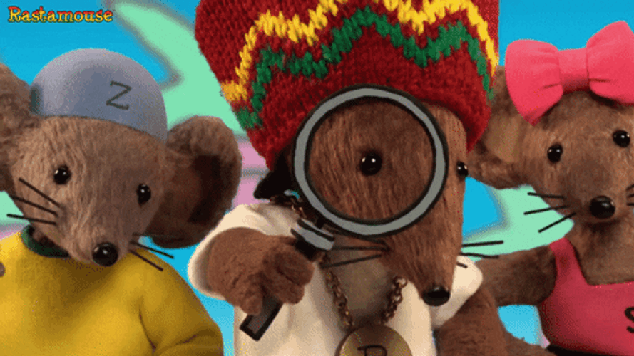 Blinking Rastamouse Magnifying GIF