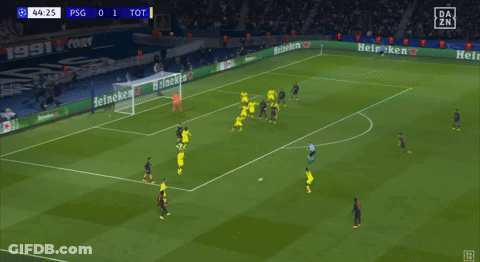 Blurred Soccer Game PSG Vs TOT Score 0-1 GIF