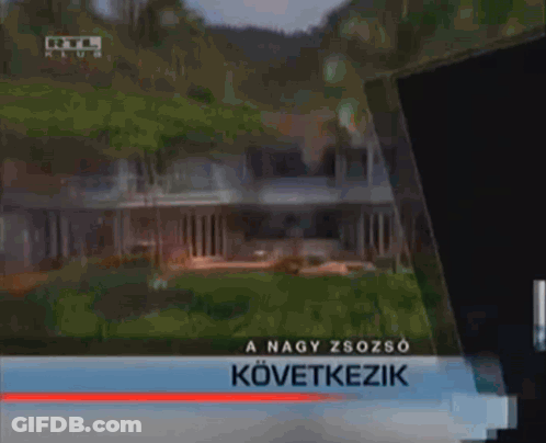 Blurry House With A Nagy Zsoszo Kovetkezik GIF