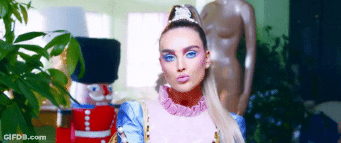Bounce Back Perrie Pony Tail With Stars GIF