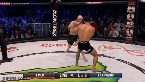 Boxing Match Between 3 Pico And 5 Carvalho Score 2:48 1 Of 3 GIF