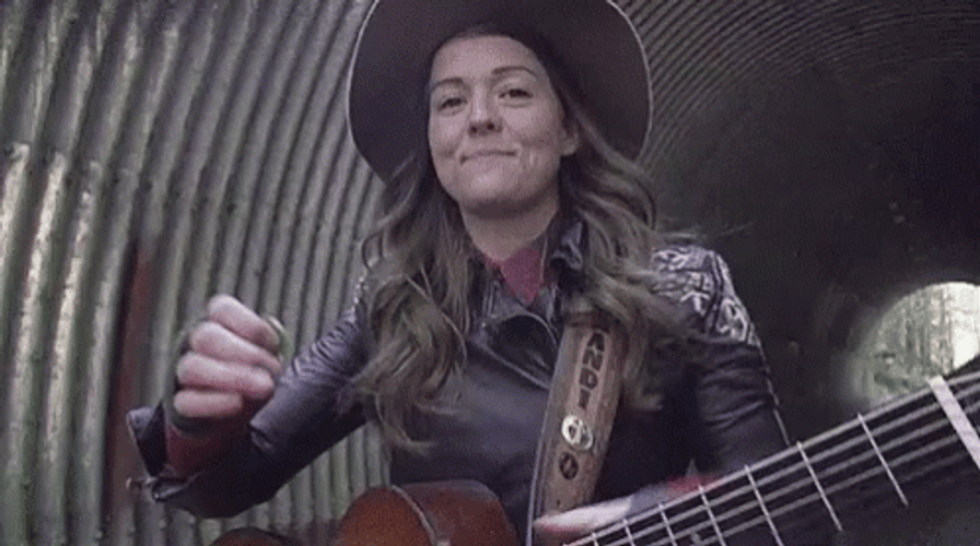 Brandi Carlile Clapped GIF
