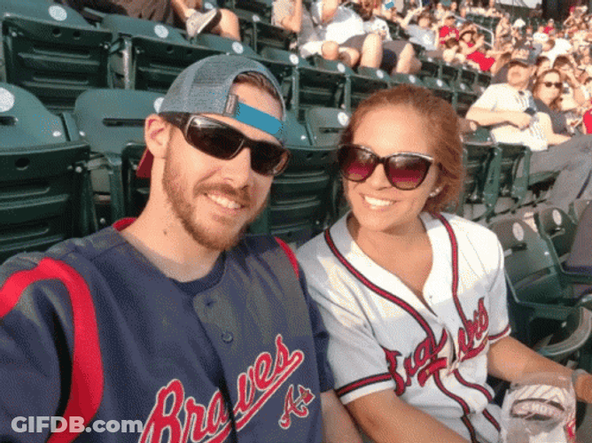 Braves Couple Picture GIF
