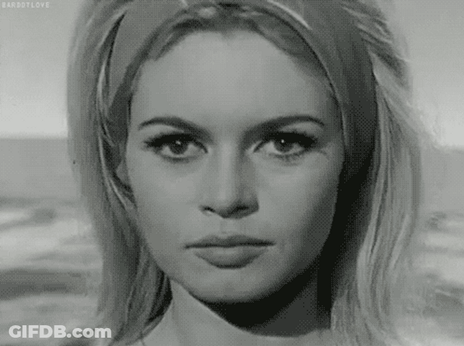 Brigitte Bardot Historia GIF