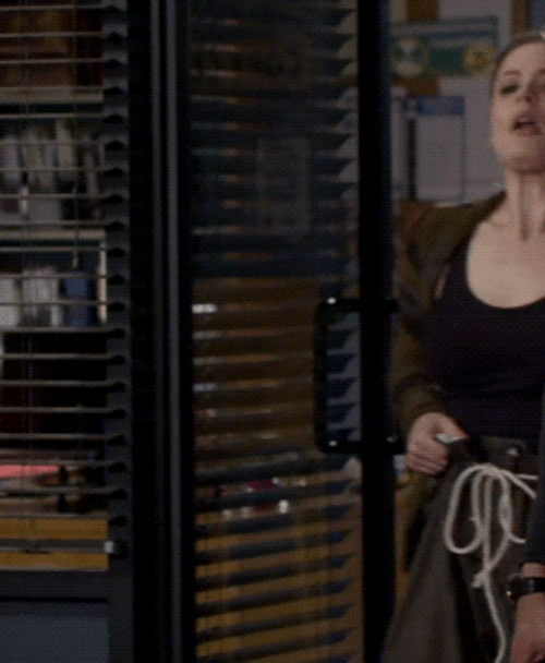 Britta Perry Im Fine Im Chill GIF