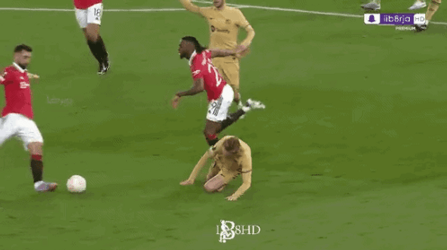 Bruno Fernandes Fail Kick GIF