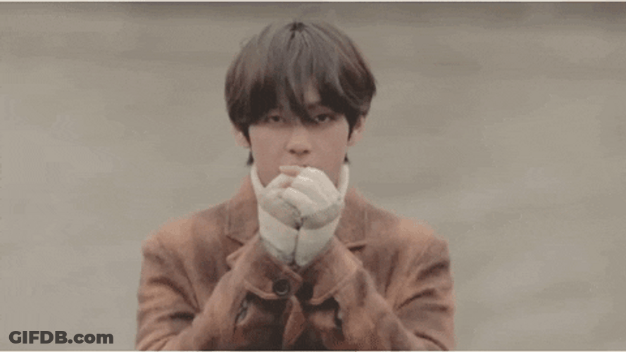 Bts Kim Tae-Hyung Chilling GIF