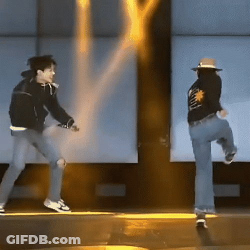 BTS Taehyung And Jungkook Crazy Dancing GIF