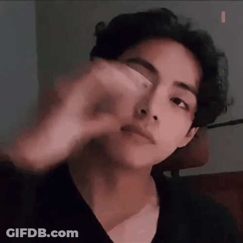 Bts V Kim Taehyung Half Heart Cute GIF