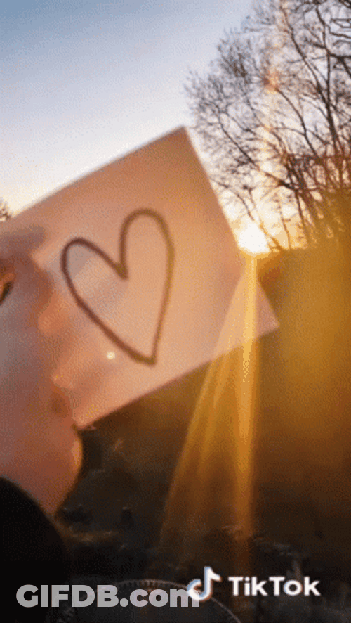 Buenos Dias Corazon GIF
