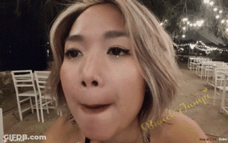 Bunchijumpi Twitchstreamer GIF
