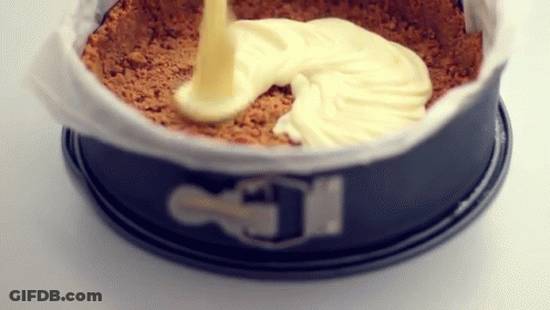 Cake Pan With Letter I GIF