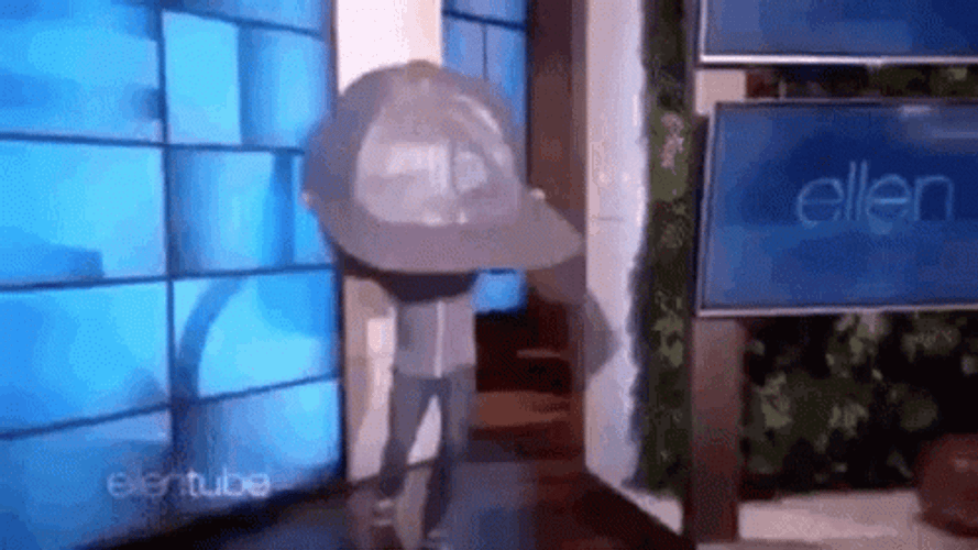 Cap Big Funny Prank Ellen GIF