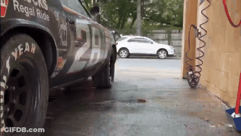 Car With Number 29 GIF