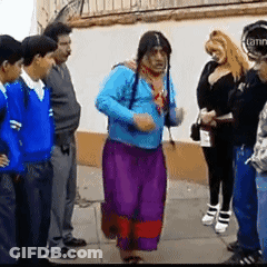 Cartoon Character Saying Chola Mais GIF